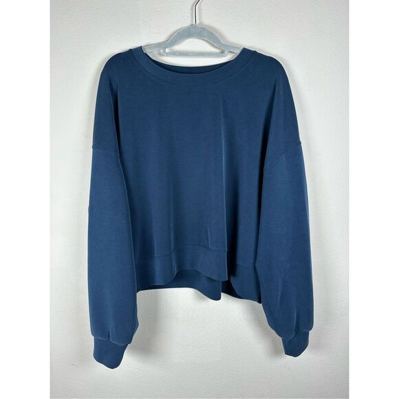 Lululemon Perfectly Oversized Cropped Crew Softstreme Navy Blue Sz 14 (XL) - Picture 1 of 4